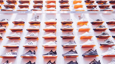 adidas schoenen groot of klein